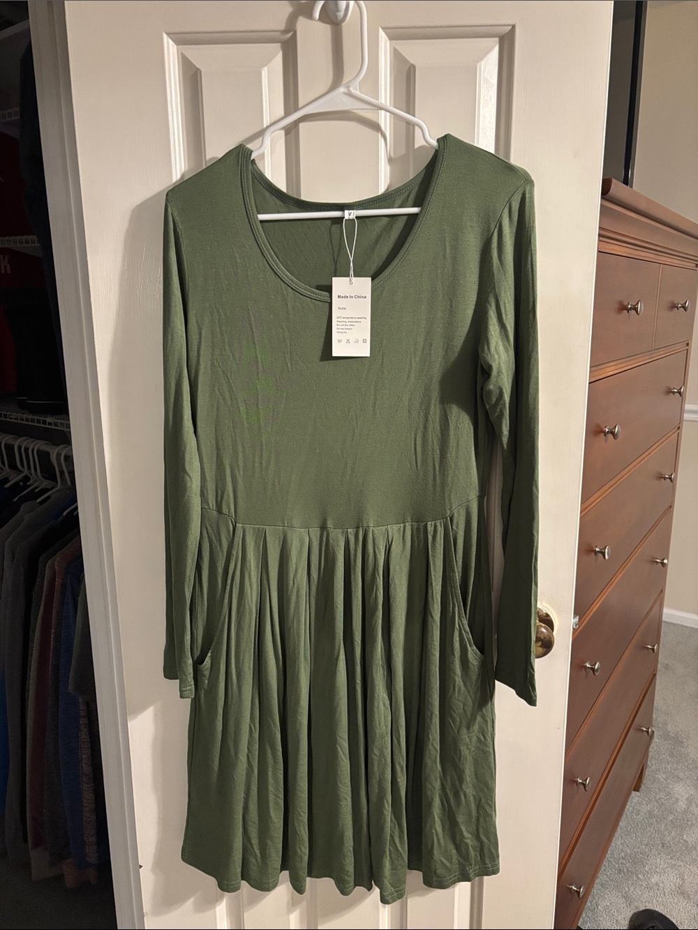 Olive Green Long Sleeve Scoop Neck Dress with Pockets